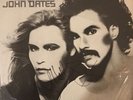 Autographed Daryl Hall and John Oates-Self Titled (Record, AYL1-3836)