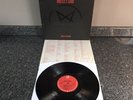 LP MOTLEY CRUE ALBUM 