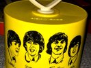BEATLES 1964 YELLOW DISK GO CASE w/STICKER 45 RECORD HOLDER CASE