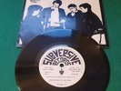 Nuclear Socketts – Play Loud  1981 UK SUBVERSIVE RECORDS PUNK 7