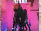 PEARL JAM - TEN. ORIGINAL 1992 EPIC RECORDS EUROPE VINYL LP. + INNER. EXCELLENT