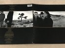 U2 THE JOSHUA TREE 1987 UK VINYL LP + INSERT (NM)