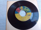 Cry Tuff-Errol Holt – Gimmie-7''-mp3