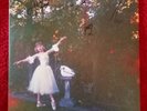 Visions of a Life by Wolf Alice (Record, 2017) hand signed + download card NM