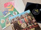 THE BEATLES SGT PEPPERS LONELY HEARTS 1967 UK YELLOW PARLOPHONE BEAUTIFUL ONE