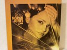 NORAH JONES – Day Breaks USED AUTOGRAPHED Gatefold Vinyl LP BLUE NOTE / Jazz