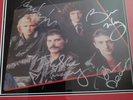Autographed/signed Greatest Hits  by Queen vinyl lp. Freddie Mercury.more pics
