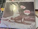 BEADY EYE - LIMITED EDITION DOUBLE LP “DIFFERENT GEAR STILL SPEEDING” EXCELLENT