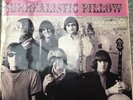 Jefferson Airplane 'Surrealistic Pillow' on RD 7889 from 1967. V NM, S VG+.