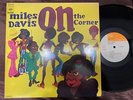 MILES DAVIS ON THE CORNER COLUMBIA SOPL-125 STEREO JAPAN GATEFOLD LP