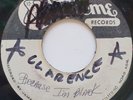 45 REGGAE / LLOYD WILLIAMS / IS IT BECAUSE I'M BLACK / SUPREME / LISTEN