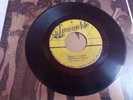 TREASURE ISLE-DERRICK & NAOMI-TWO OF A KIND-I WANT A  LOVER-7'-mp3