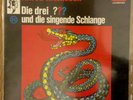 LP Die drei Fragezeichen und die singende Schlange -Erstauflage - Text lesen