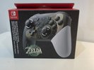 Nintendo Switch Pro Controller - Legend of Zelda: Tears of the Kingdom Edition