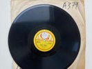 AFRICAN   78 RPM SHELLAC RECORD    LISTEN   A379 pop