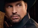 Garth Brooks: The Ultimate Hits by Garth Brooks (English) Paperback Book