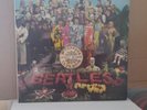 THE BEATLES. SGT PEPPERS LONELY HEARTS CLUB BAND. UK VINYL , MISPRINT SLEEVE, EX