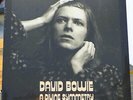 DAVID BOWIE - A DIVINE SYMMETRY