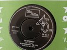 GLADYS KNIGHT & PIPS - The Stranger - NORTHERN SOUL /The in crowd MINT