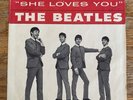 The Beatles She Loves You I’ll Get You Swan S-4152 45rpmW/PS  (1964)