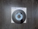 LINDA HAYES 7' - A SIDE - YOU AIN'T MOVIN ME - B SIDE - I HAD A DREAM