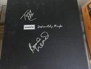 OASIS -  DEFINITELY MAYBE Limited Edition BOX SET *SIGNED by Tony N bonehead*