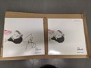 New AUTOGRAPHED Selena Gomez 