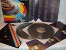 ELO OUT OF THE BLUE UK 1977 1st PRESS- SLEEVES - POSTER - SPACESHIP - MINT COND 