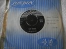 THE MIRACLES / SHOP AROUND / WHO'S LOVIN YOU / RARE UK LONDON LABEL PRESS