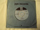 THE KINKS  * DRIVIN' * * RARE * *  1969 * * THE PYE LABEL * * EXCELLENT - *