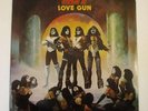 KISS LOVE GUN 1977 ORIGINAL STERLING VINYL LP +GUN STILL ON CARD & ORDER FORM