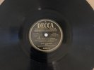78 RPM JUDY GARLAND The Trolley Song / Boys And Girls Like You - Decca 23361 EX+