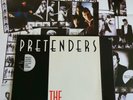 THE PRETENDERS – THE SINGLES LP + POSTER – Nr MINT ROCK PUNK CHRISSIE HYNDE