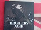 Broilers Noir Mit Unterschrift Und Verpackt