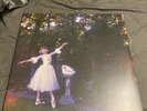 WOLF ALICE - VISIONS OF A LIFE  WHITE VINYL VERY RARE INCLUDES SIGNED CARD