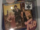 TRIO Dolly Parton, Linda Ronstadt & Emmylou Harris 1987 LP Shrink Wrap : EX/EX