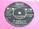 THE SPENCER DAVIS GROUP 'MR SECOND CLASS / THE SANITY INSPECTOR' 45 UK UA 1967
