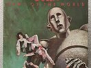 B- QUEEN,NEWS OF THE WORLD,VINTAGE 1977 ALBUM,1st UK PRESS,12