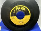 Gene & Billy Vintage 45rpm Vinyl Spark Records Zerlene / It's Hot  Wow
