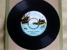 Slim Smith - Life Keeps Turning / My Conversation - 1971 Escort 7