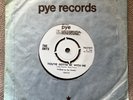 THE ONYX - YOU’VE GOTTA BE WITH ME rare UK 1968 / PSYCH / FUZZ / MOD / MINT-