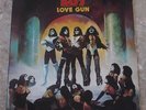 Kiss Love Gun 1977 LP Vinyl NM- Nice Original & Order Form STERLING NBLP 7057