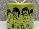 Vintage / 1966 THE BEATLES / Disk-Go-Case 45 RPM Record Case / GREEN / Holds 60