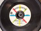 ITALIAN CHRISTMAS 45: LOU MONTE Dominick The Donkey/ Christmas At Our House HEAR