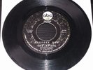 45 rpm garage fuzz psych THE SPATS She Done Moved/Scoobee Doo 1966 ABC 10790