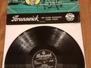 SELECTIONS FROM IRVING BERLIN'S WHITE CHRISTMAS - BING CROSBY- BRUNSWICK LAT8044