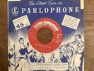 Rock n Roll Vince Taylor Right Behind You Baby / I Like Love Parlophone 45R 4505