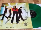 SIGNED Pale Waves - Who Am I? Green Translucent Vinyl