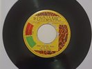 Jamaica Reggae 45 Vic Taylor - The loving man on Dynamic HEAR