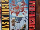GUNS N' ROSES, 